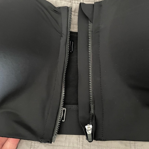 NWT Torrid Brand High Impact Sports Bra - Picture 3 of 6